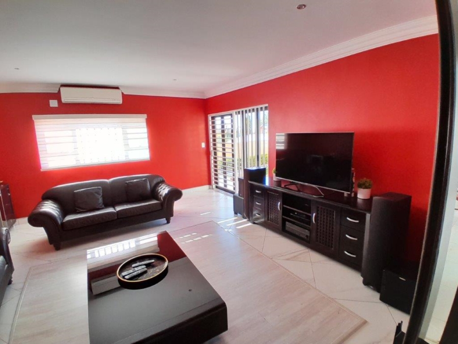 3 Bedroom Property for Sale in Safari Gardens North West